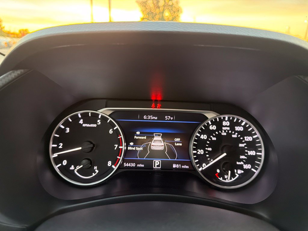 Used 2025 Nissan Sentra SV FWD image 28