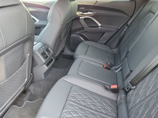 New 2026 Audi SQ5 Premium Plus AWD/4WD image 13