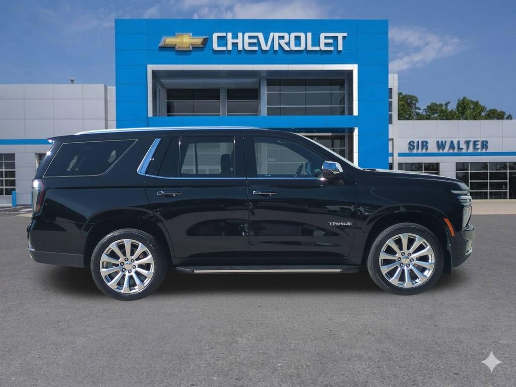 Used 2025 Chevrolet Tahoe Premier AWD/4WD image 7