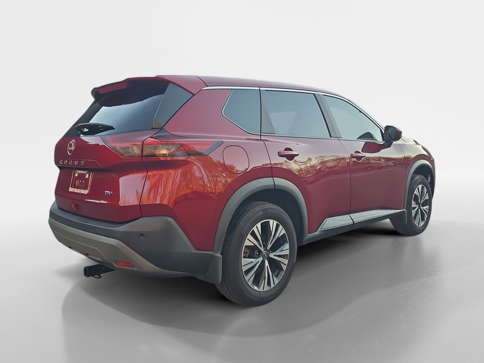 Used 2023 Nissan Rogue SV image 5