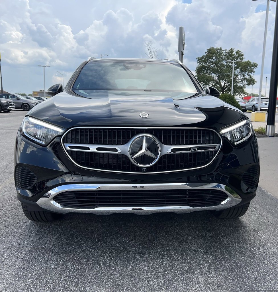 New 2026 Mercedes-Benz GLC 300 4MATIC image 3