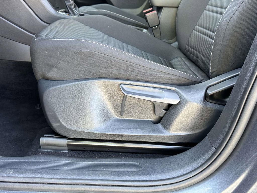 Used 2024 Volkswagen Tiguan S FWD image 18