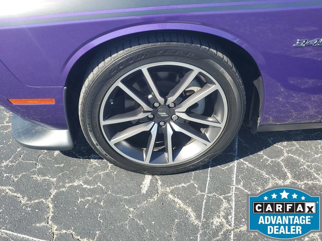 Used 2023 Dodge Challenger R/T w/ Plus Package image 18