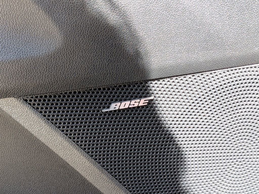 Used 2024 Kia Sorento SX Prestige image 13