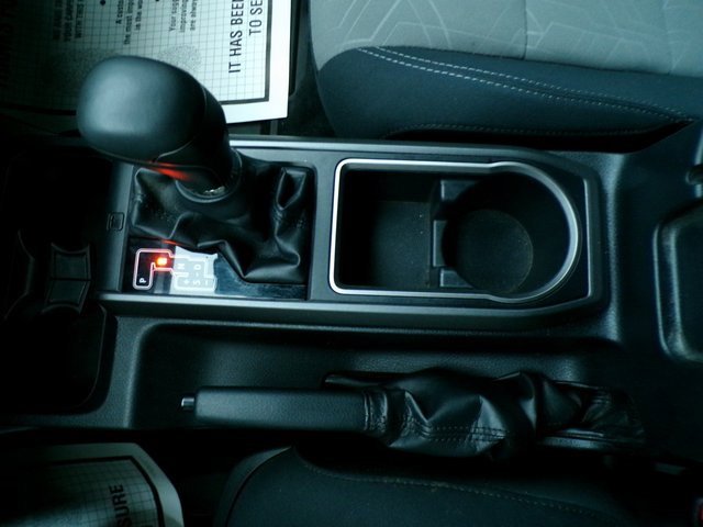 Used 2020 Toyota Tacoma SR5 image 27