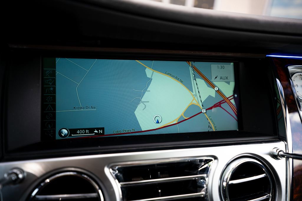 Used 2010 Rolls-Royce Ghost RWD image 38