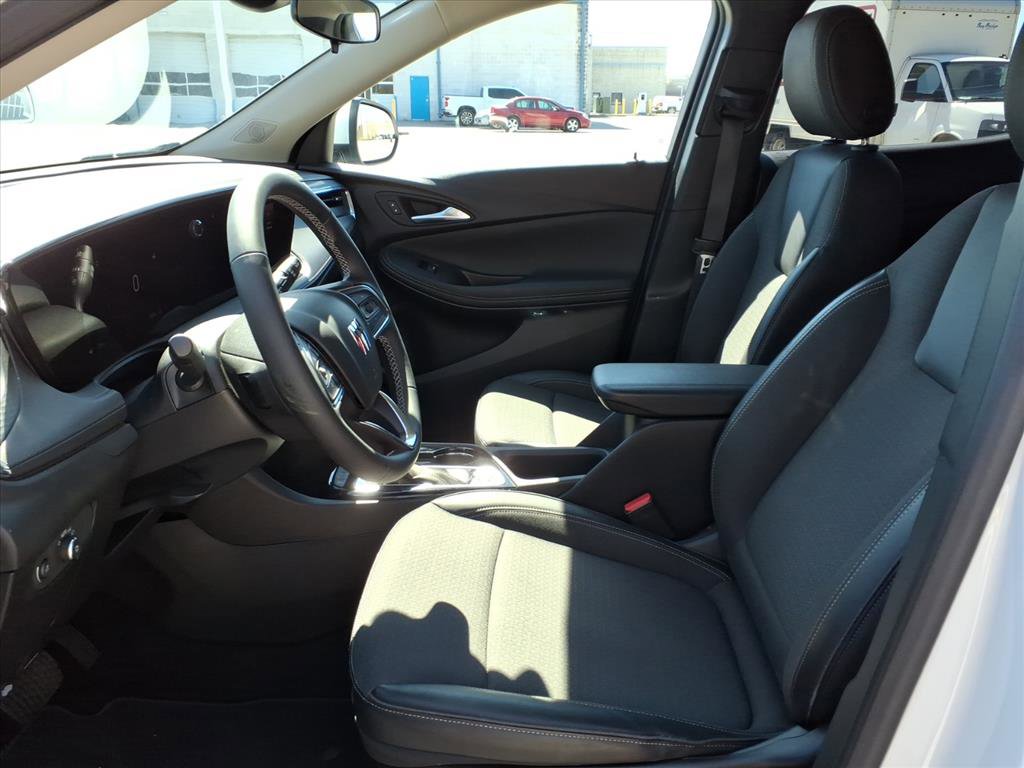 Used 2024 Buick Encore GX Preferred image 24