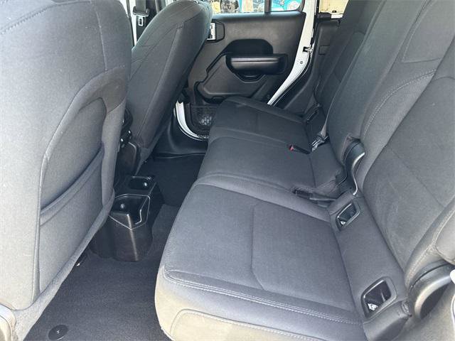 Certified 2020 Jeep Gladiator Sport w/ Quick Order Package 24S image 16