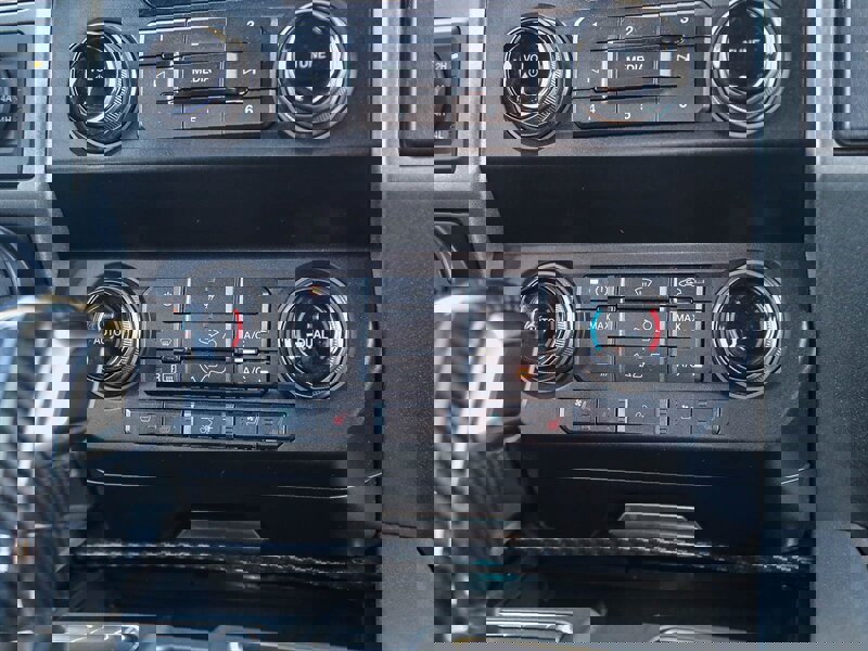 Used 2019 Ford F150 Raptor w/ Equipment Group 802A Luxury image 18