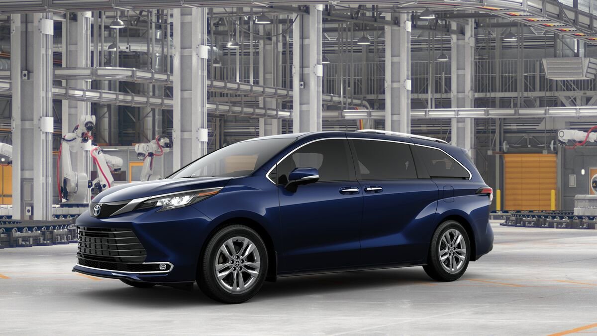 New 2025 Toyota Sienna Limited image 2