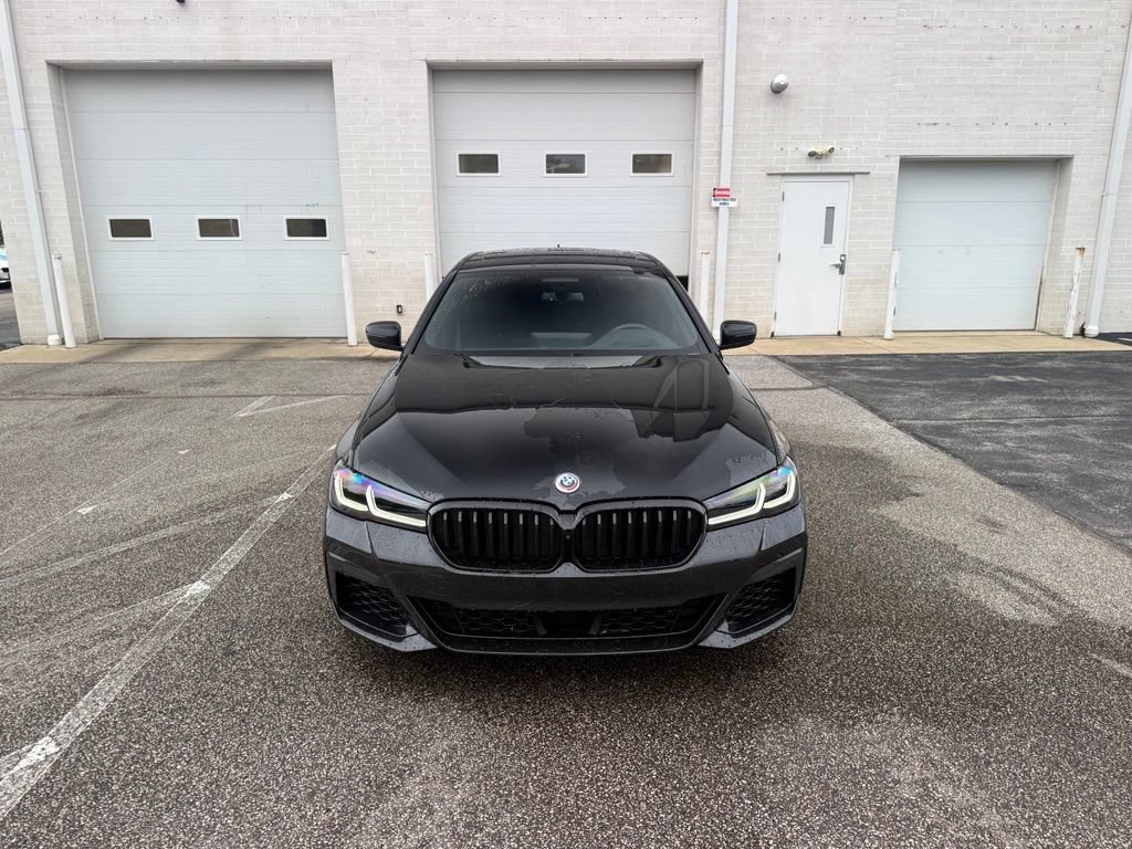 Used 2023 BMW M550i xDrive w/ Dynamic Handling Package AWD/4WD image 2