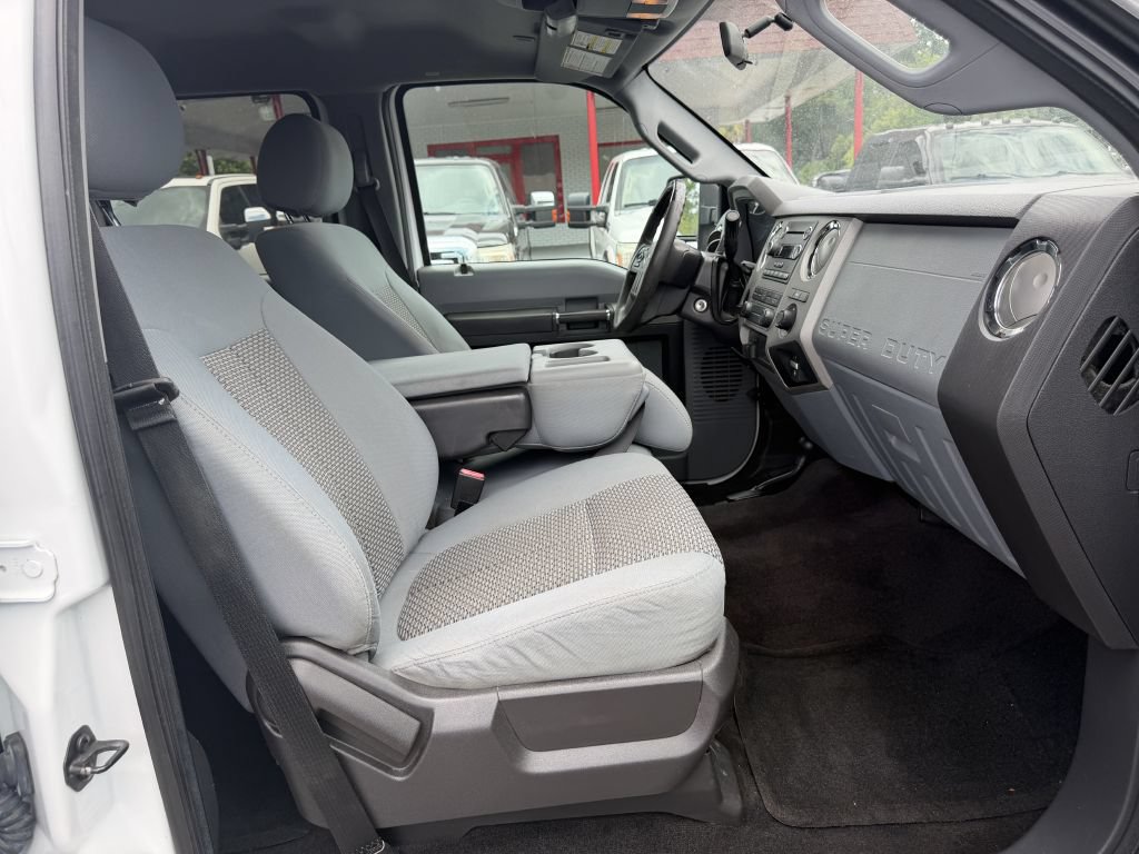 Used 2016 Ford F250 XLT AWD/4WD image 23