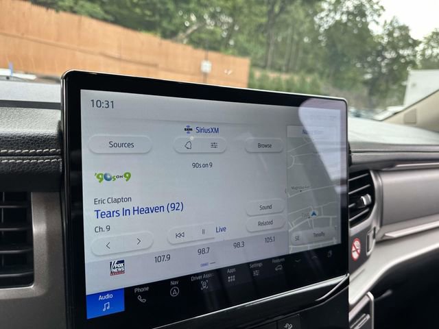 Used 2024 Ford Expedition XLT image 24