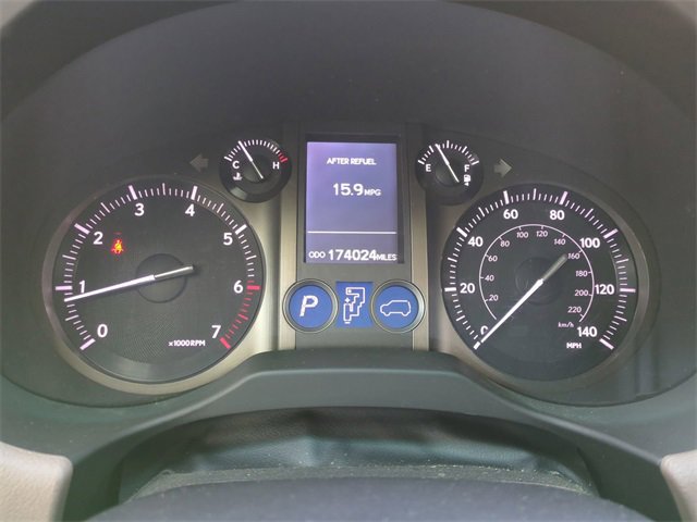 Used 2011 Lexus GX 460 image 33