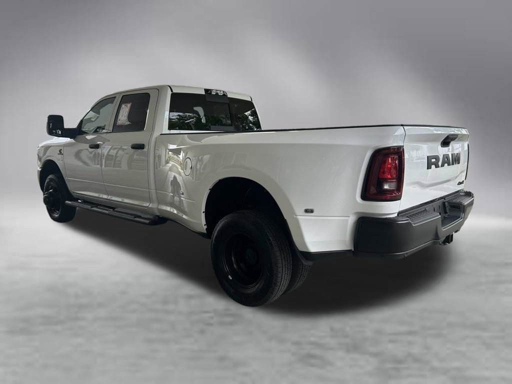 Used 2025 RAM 3500 Tradesman AWD/4WD image 4