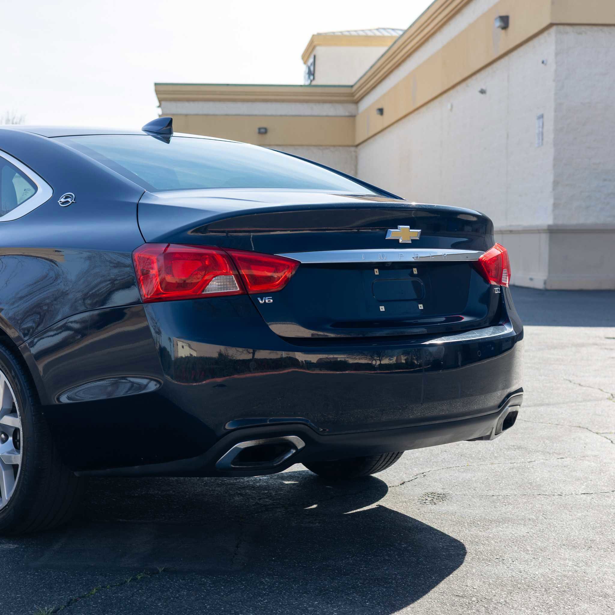Used 2016 Chevrolet Impala LTZ image 12