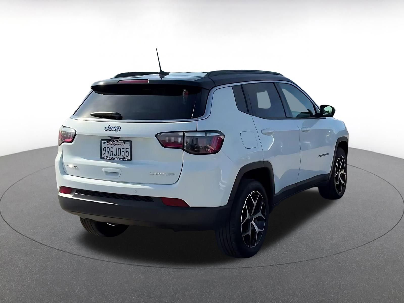 Used 2025 Jeep Compass Limited AWD/4WD image 14