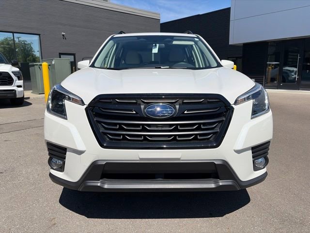 Certified 2023 Subaru Forester Premium AWD/4WD image 5