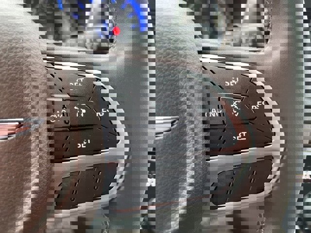 Certified 2017 Chrysler Pacifica Touring-L image 22