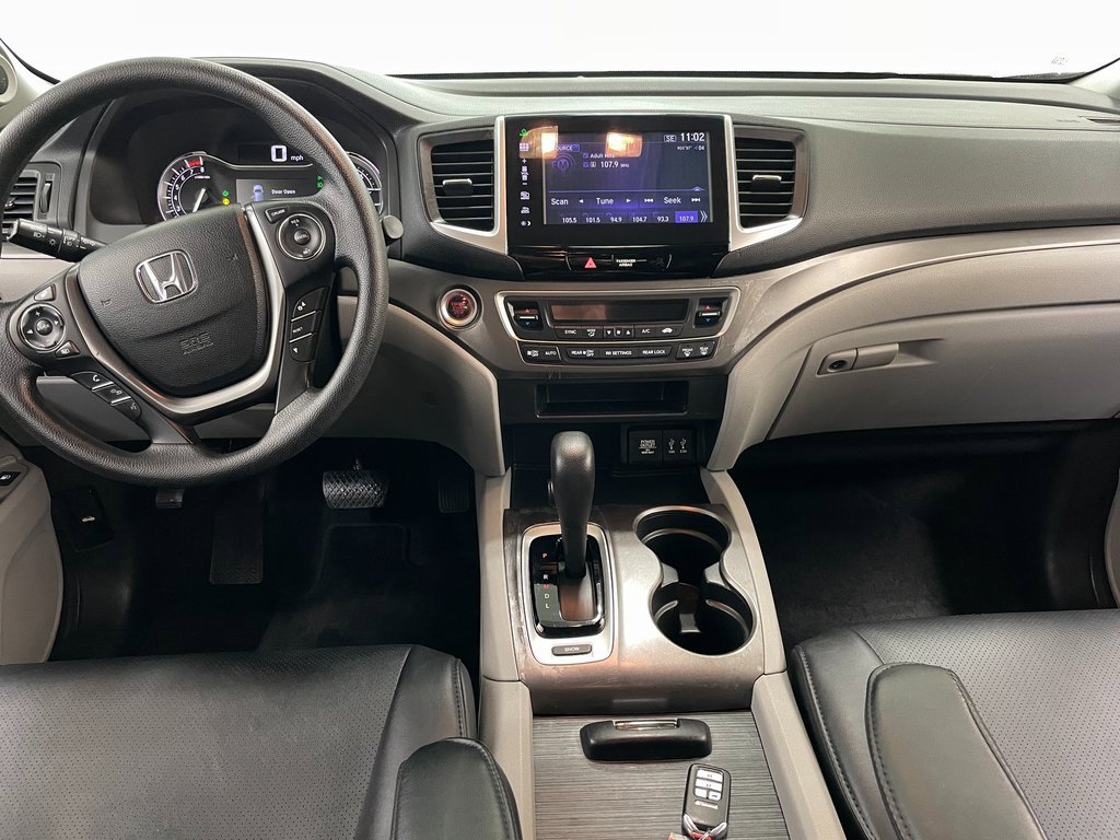 Used 2016 Honda Pilot EX image 2