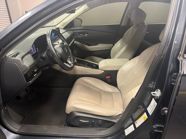 Used 2023 Honda Accord Touring image 9