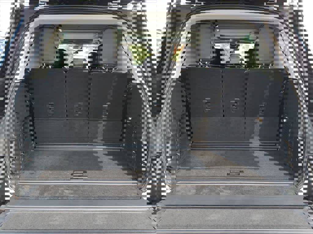 New 2025 Lincoln Navigator Reserve image 18