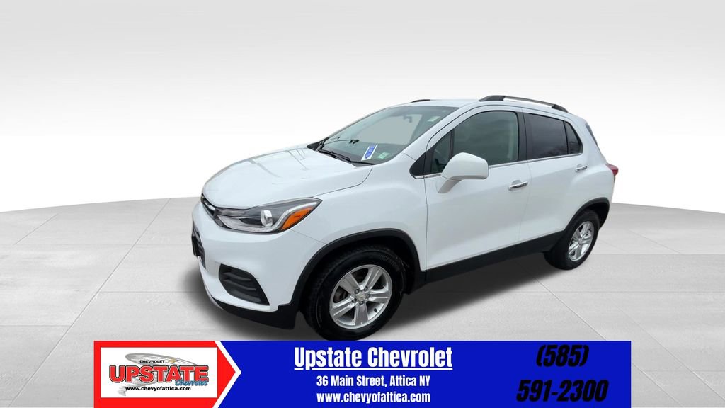 Used 2018 Chevrolet Trax LT w/ LT Convenience Package image 1