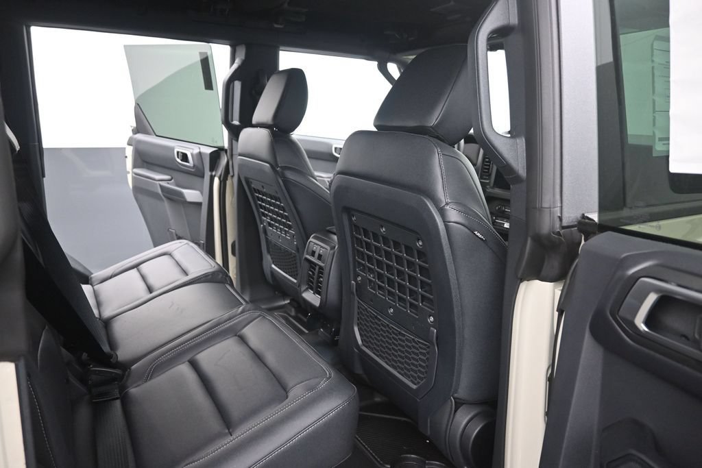 New 2026 Ford Bronco Badlands AWD/4WD image 16