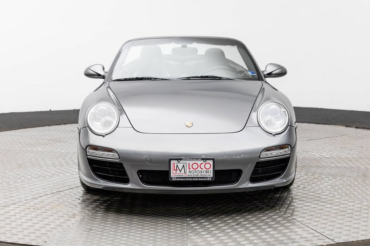 Used 2011 Porsche 911 Carrera S RWD image 3