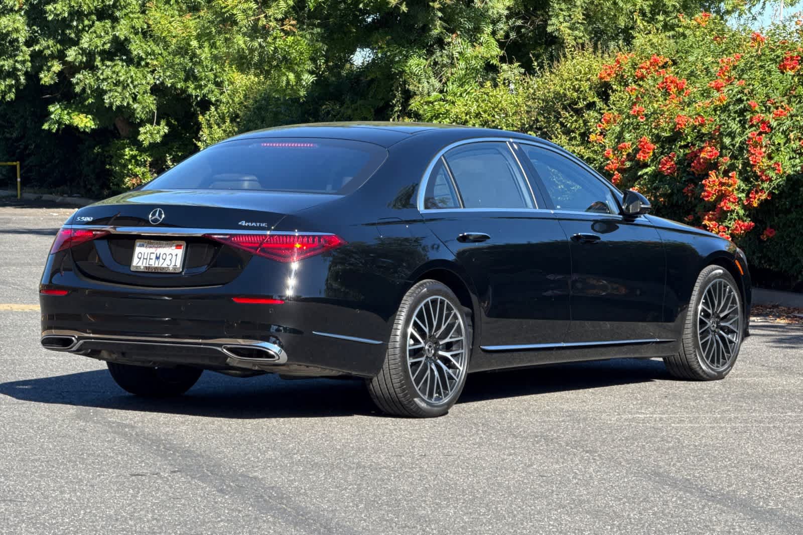 Certified 2023 Mercedes-Benz S 580 4MATIC Sedan image 3