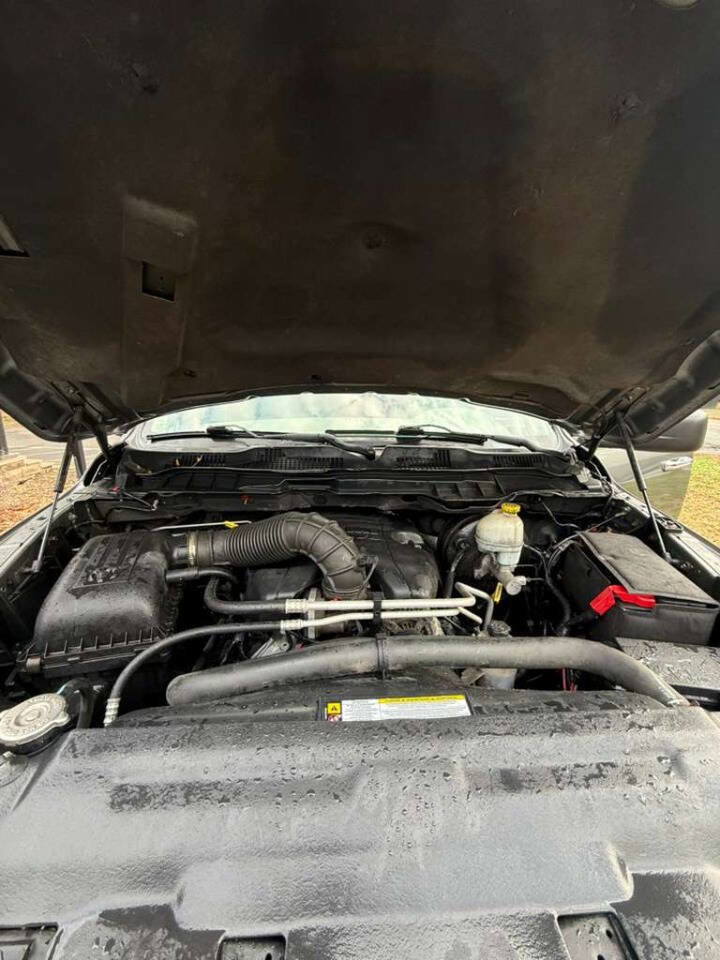 Used 2012 RAM 1500 Big Horn w/ Remote Start & Security Group image 15