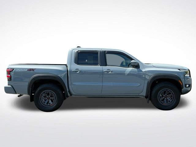 Used 2025 Nissan Frontier PRO-4X image 7