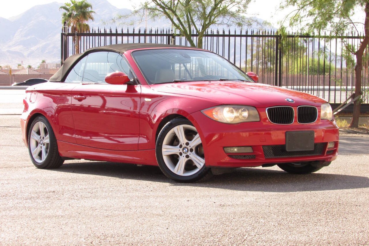 Used 2008 BMW 128i Convertible RWD image 2