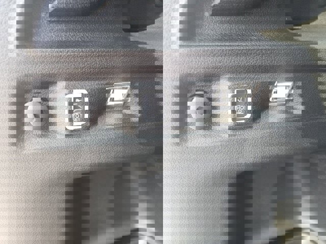 New 2025 Jeep Grand Cherokee L Limited w/ Trailer Tow Package image 30