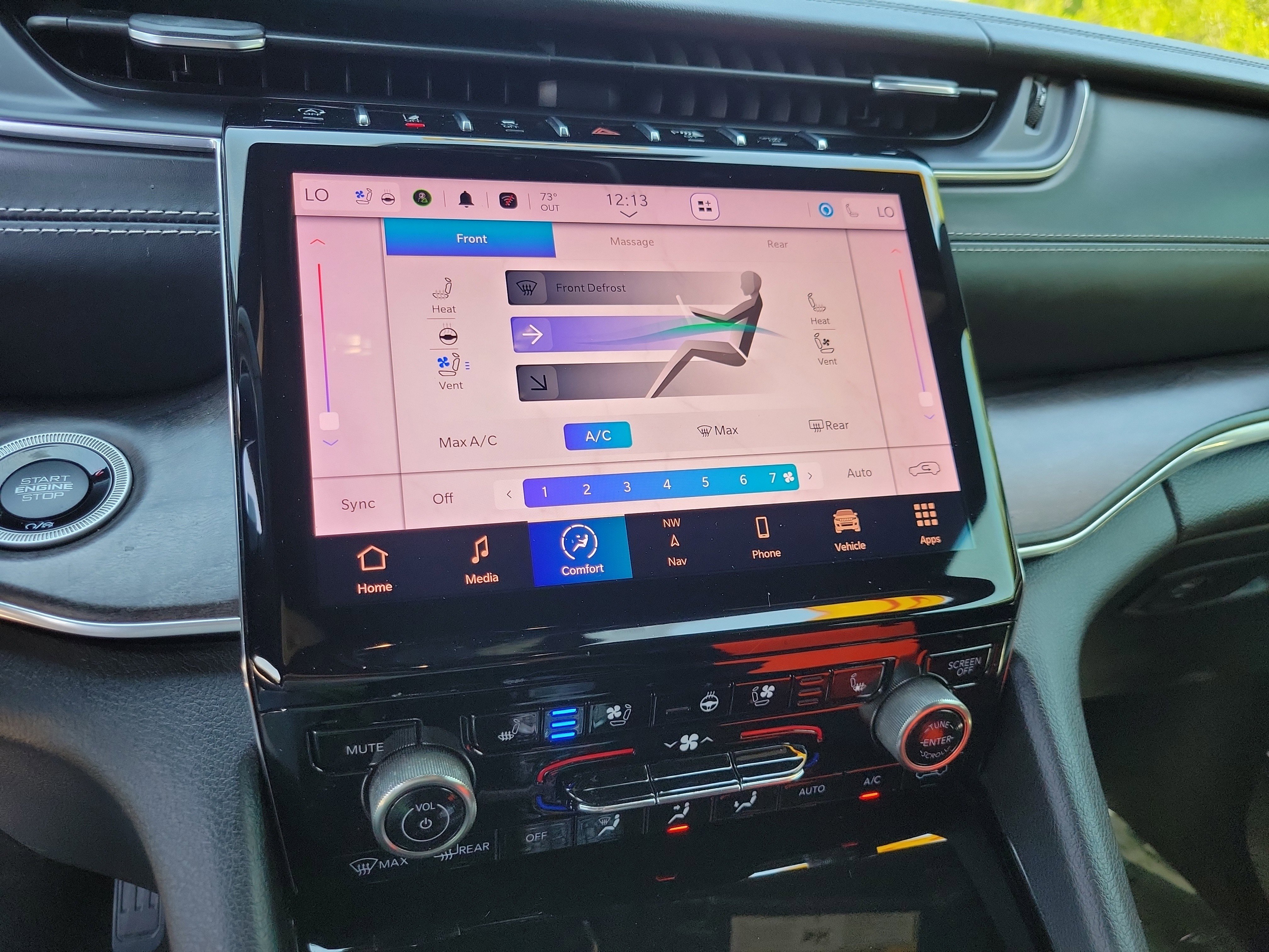 Used 2021 Jeep Grand Cherokee L Overland w/ Luxury Tech Group IV image 19