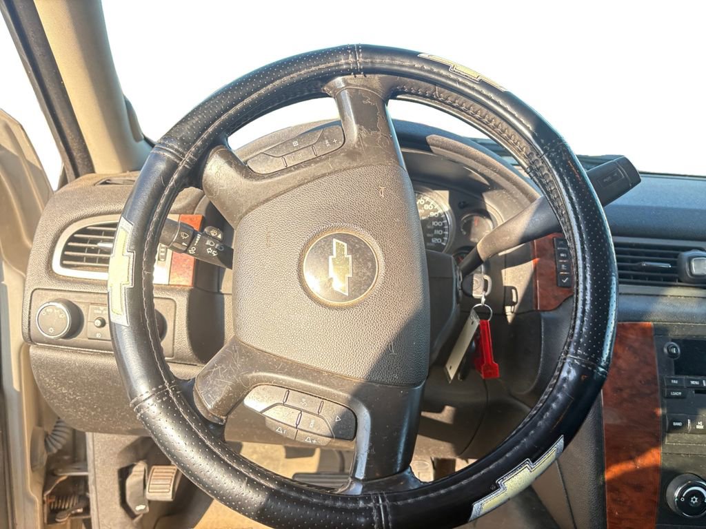 Used 2008 Chevrolet Avalanche LT w/ Convenience Package #1 image 10