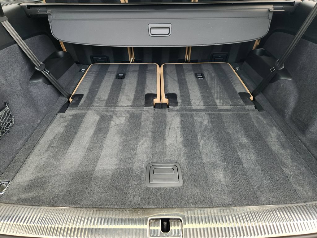 Certified 2025 Audi Q7 3.0T Premium Plus AWD/4WD image 37