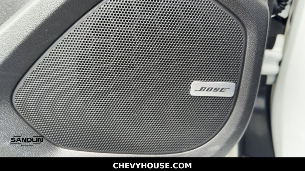 Used 2021 Chevrolet TrailBlazer RS w/ Technology Package FWD image 32