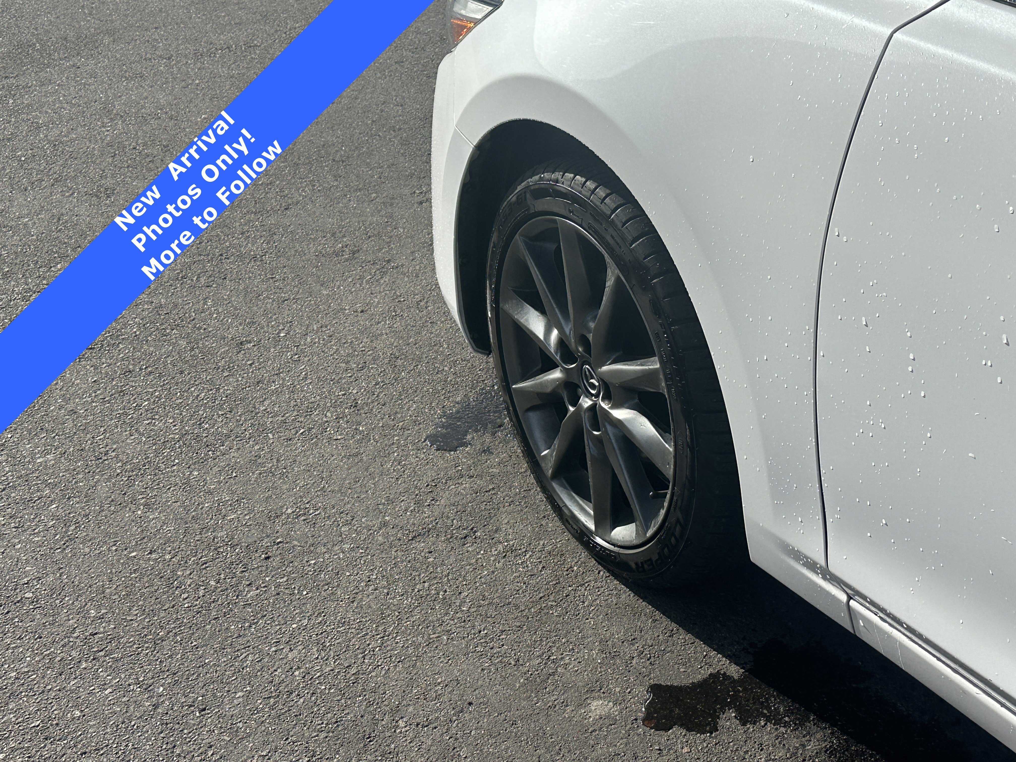 Used 2018 MAZDA MAZDA3 Touring image 28