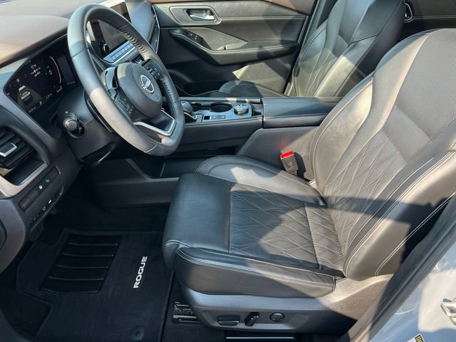 Used 2023 Nissan Rogue Platinum w/ Platinum Premium Package AWD/4WD image 23