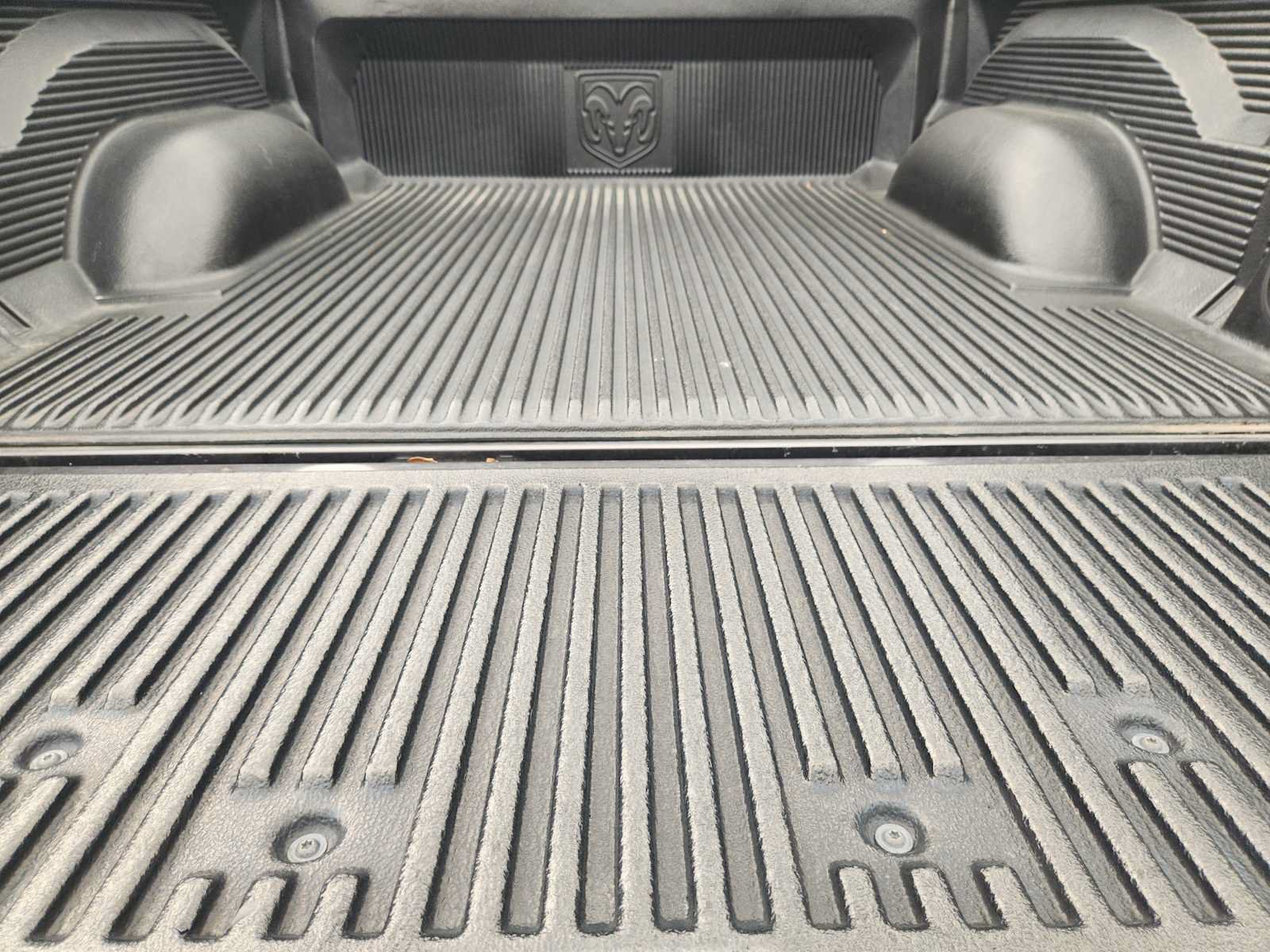 Used 2019 RAM 1500 Lone Star RWD image 33