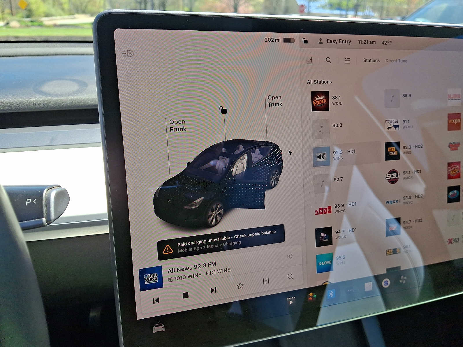 Used 2021 Tesla Model Y Long Range image 17