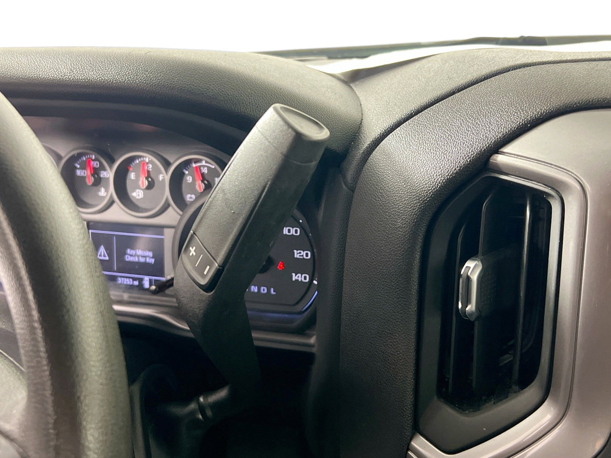 Used 2022 Chevrolet Silverado 1500 W/T RWD image 23
