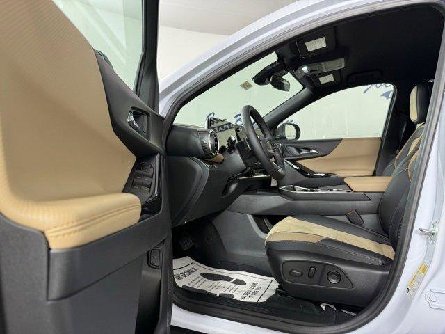 New 2026 Chevrolet Equinox ACTIV image 11