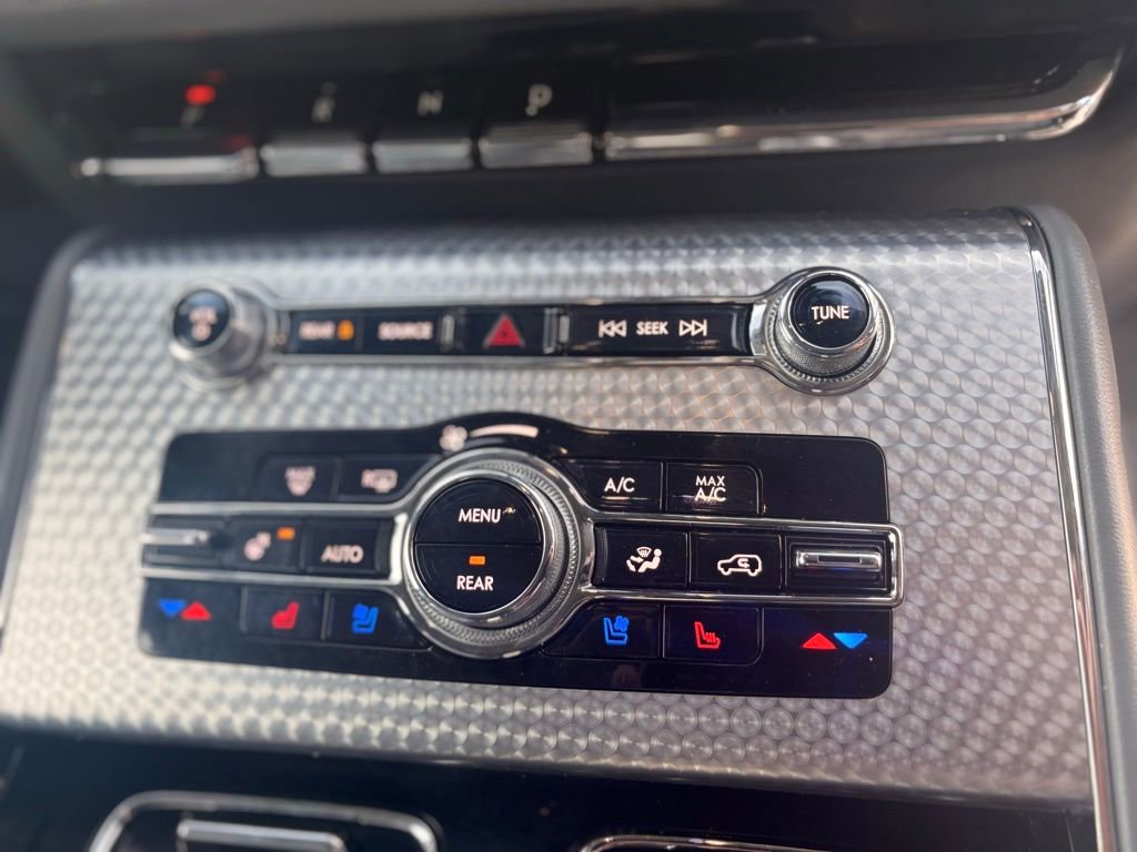 Used 2021 Lincoln Aviator Grand Touring w/ Equipment Group 302A image 22