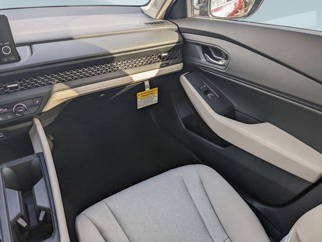 New 2025 Honda Accord SE image 15