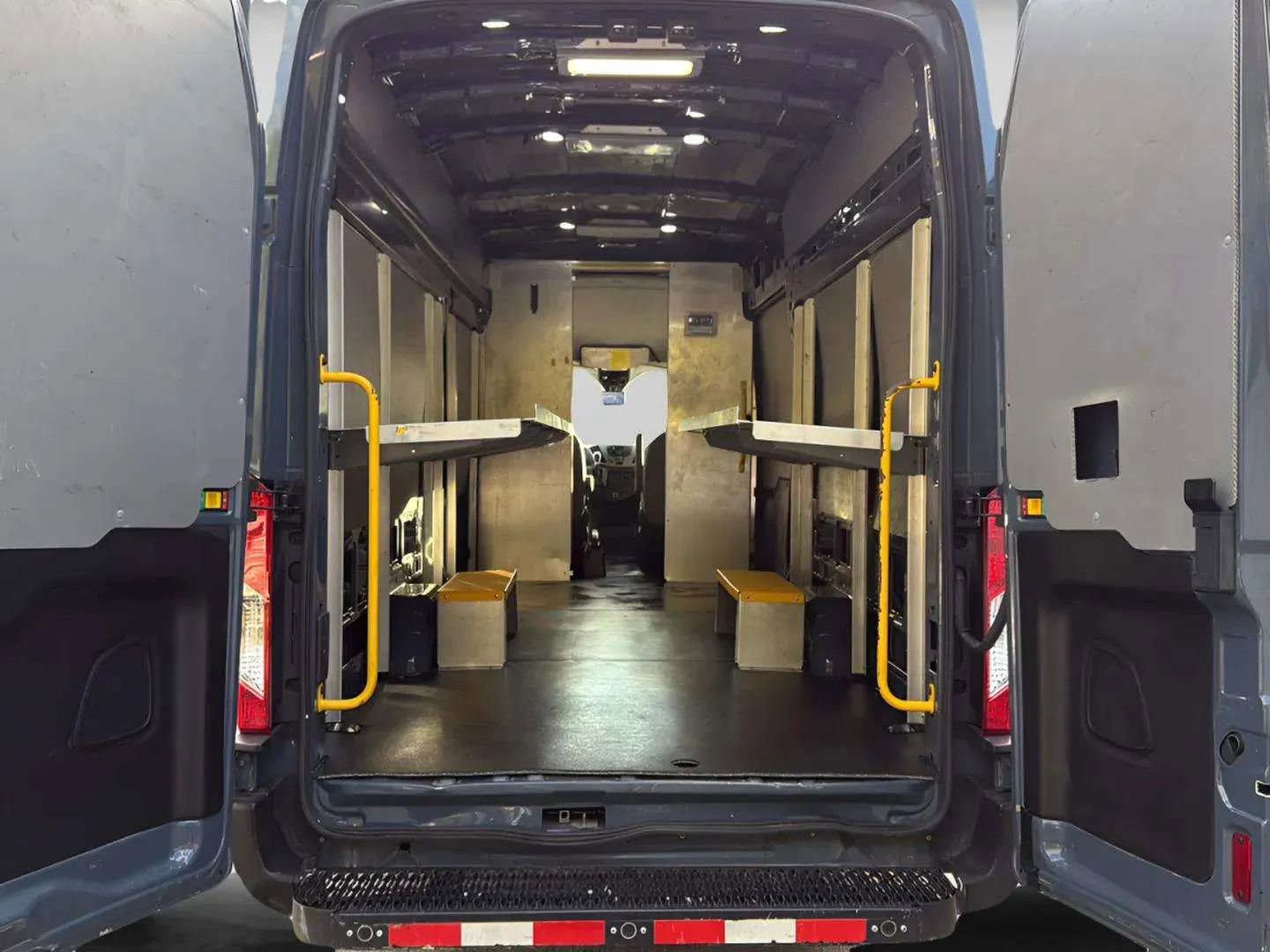 Used 2019 Ford Transit 250 148 High Roof Extended image 17