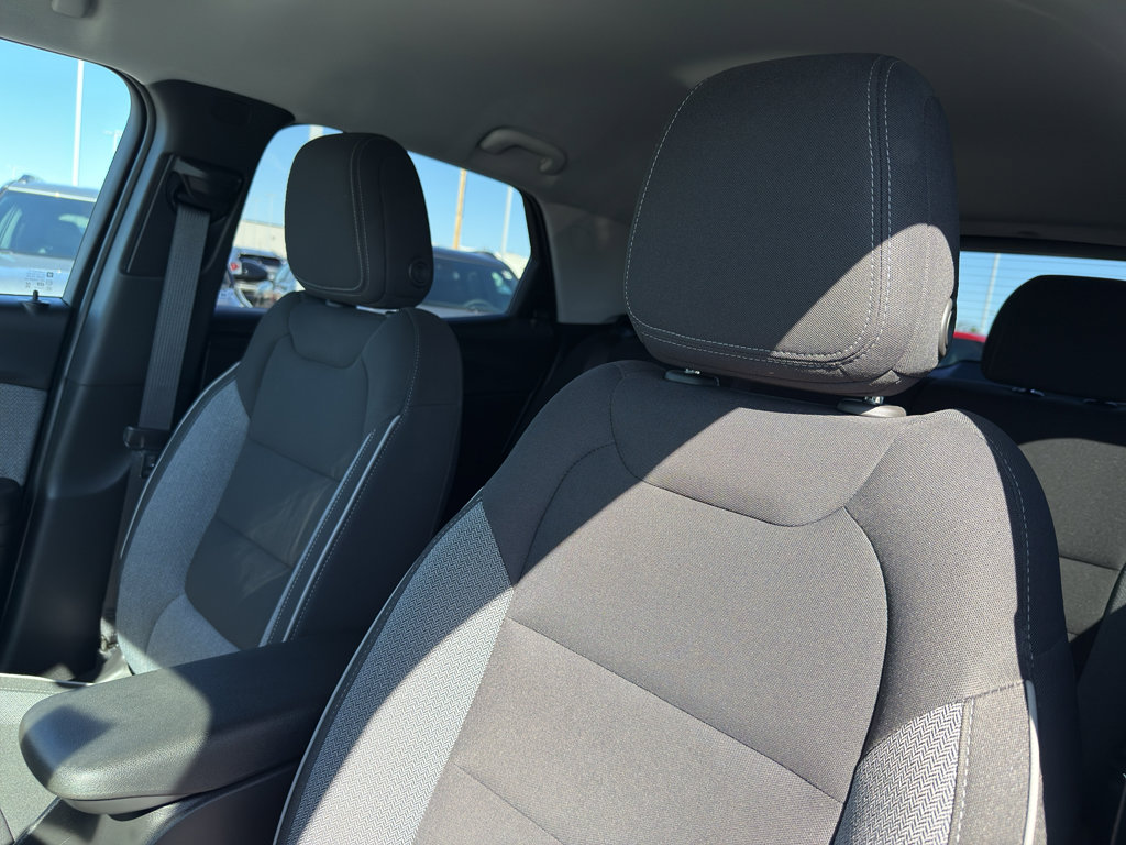 Used 2023 Chevrolet TrailBlazer LT w/ Convenience Package image 27