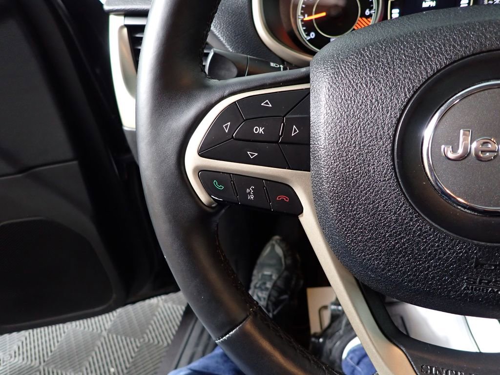 Used 2014 Jeep Cherokee Latitude w/ Cold Weather Group image 23