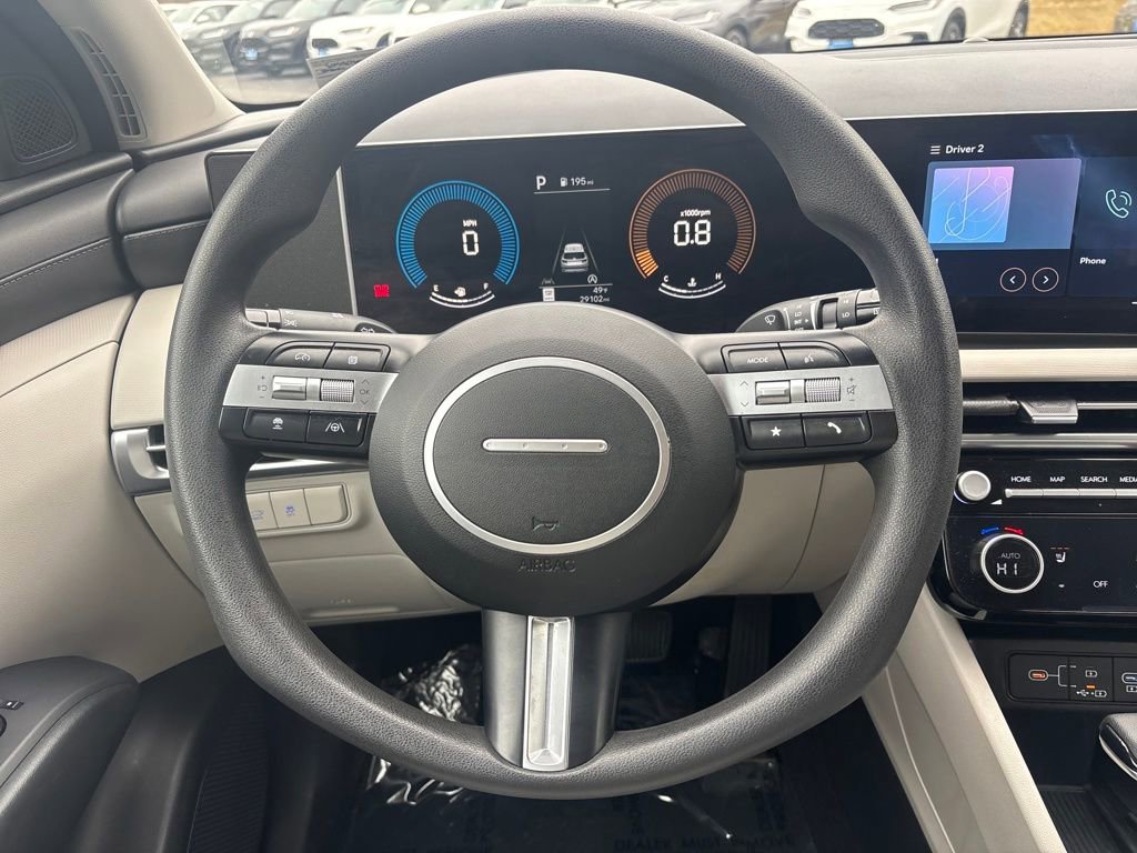 Used 2025 Hyundai Tucson SEL image 17